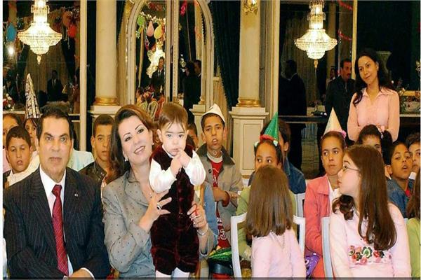 أسرة الرئيس التونسي الراحل زين العابدين بن علي