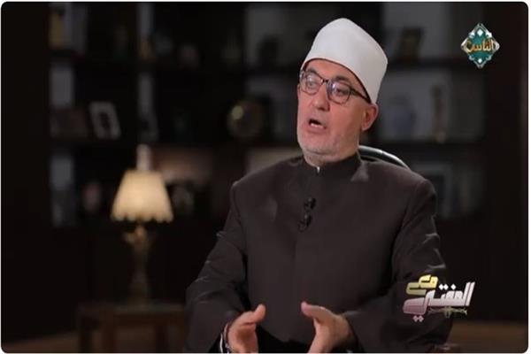 الدكتور نظير عياد