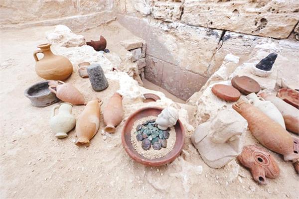 أحد الاكتشافات الجديدة في مجمع معبد تابوزيريس ماجنا بكينج مريوط غرب الإسكندرية