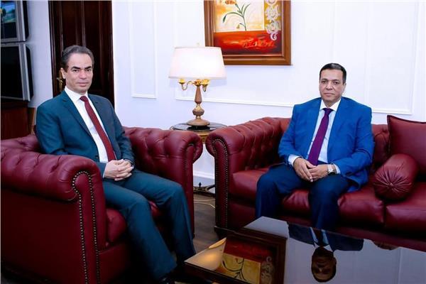 رئيس الوطنية للإعلام يستقبل اللواء طارق عبد الباسط عبد الصمد
