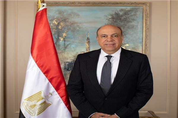 سامح الحفني وزير الطيران المدني