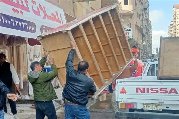 جانب من اعمال ازالة الاشغالات 