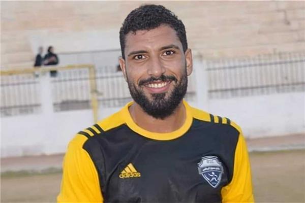 اللاعب الراحل محمد شوقي