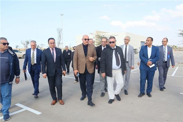 مطار برج العرب 