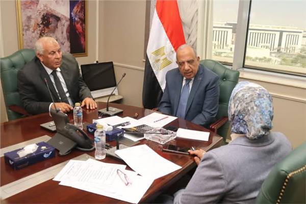 جانب من الاجتماع 