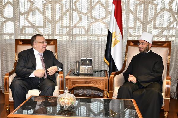 لقاء نقيب السادة الأشراف مع الدكتور أسامة الأزهري وزير الأوقاف 