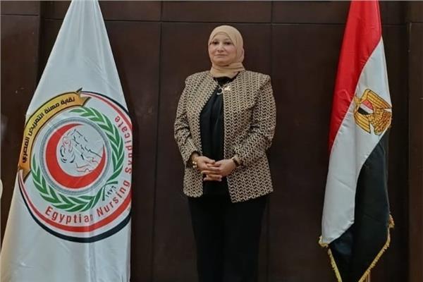 الدكتورة كوثر محمود نقيب التمريض وعضو مجلس الشيوخ
