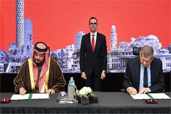 توقيع بروتوكول تعاون بين شركة مصر للتأمين وشركة العين الأهلية