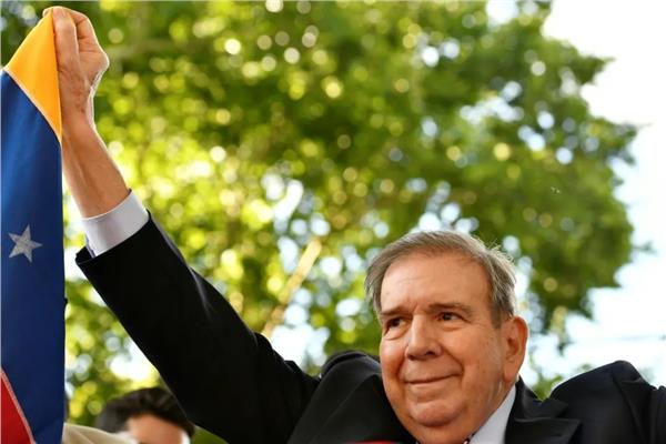 المعارض الفنزويلي جونزاليس أوروتيا