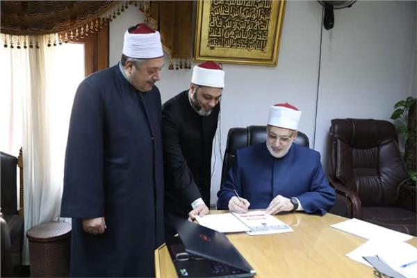 وكيل الأزهر الشريف يعتمد نتيجة المرحلة الأولية من مسابقة الأزهر لحفظ القرآن