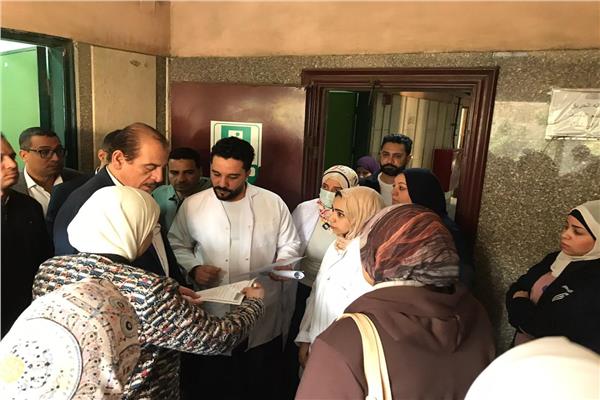 نائب وزير الصحة يتفقد مستشفيات الجيزة