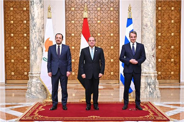 قمة مصرية يونانية قبرصية