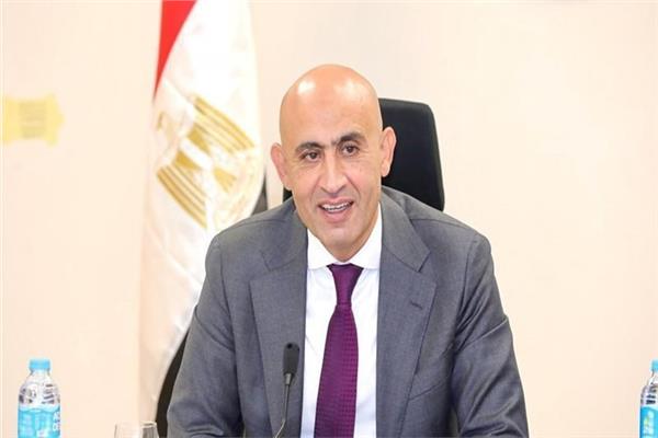 وزير التربية والتعليم محمد عبد اللطيف