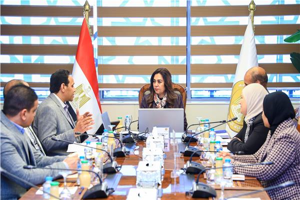 وزيرة التنمية المحلية 
