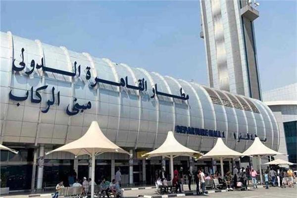 مطار القاهرة