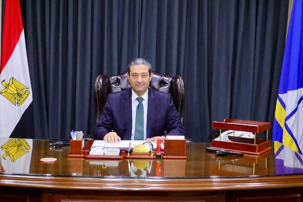 الدكتور أيمن الشهابي، محافظ دمياط