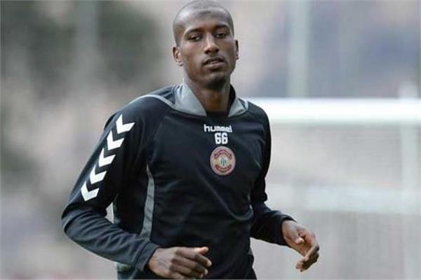  اللاعب علي غزال 