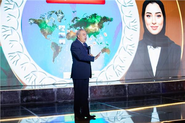 صورة خلال الندوة