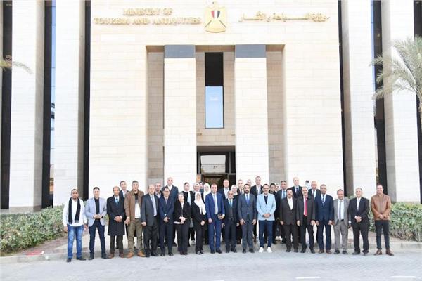 تفعيل الهيكل التنظيمي لقطاعي الآثار المصرية واليونانية والرومانية