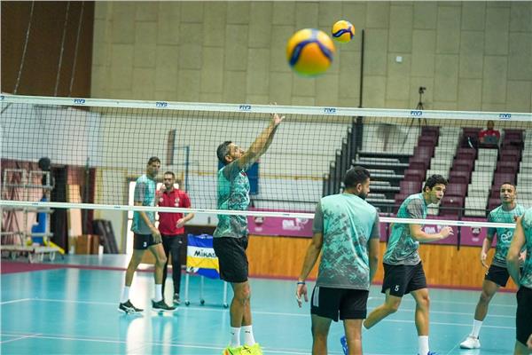 رجال طائرة الأهلي