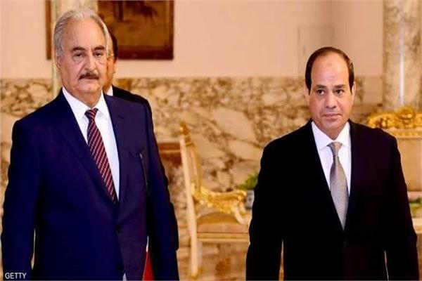 الرئيس عبد الفتاح السيسي والمشير خليفة حفتر