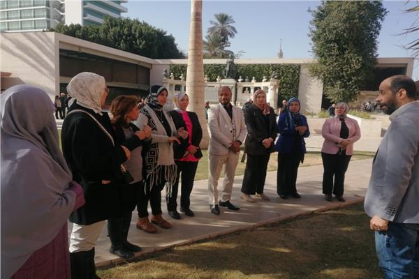  برنامج تدريبي عن لغة الإشارة