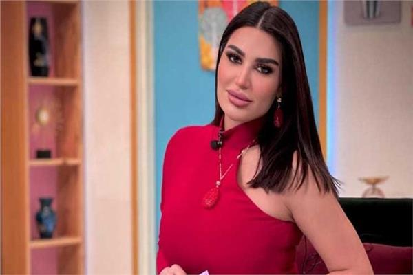 سارة نخله