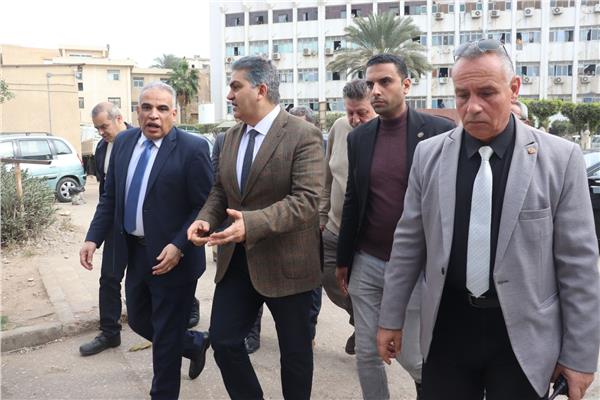 الدكتور أحمد غنيم عميد كلية الطب جامعـة طنطـا 