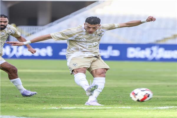 إمام عاشور
