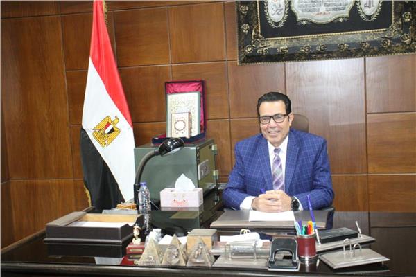 عبدالفتاح إبراهيم، رئيس النقابة العامة للعاملين بالغزل والنسيج