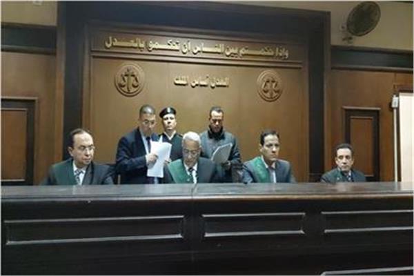 هيئة المحكمة برئاسة المستشار سيد رفاعى حسين