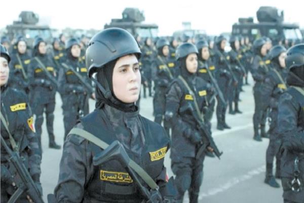 الشرطة النسائية