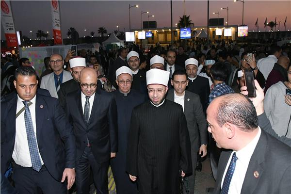 الدكتور  أسامة الأزهري وزير الأوقاف