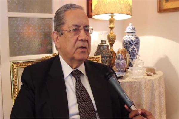 السفير جمال بيومي