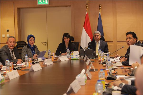 صورة من الاجتماع