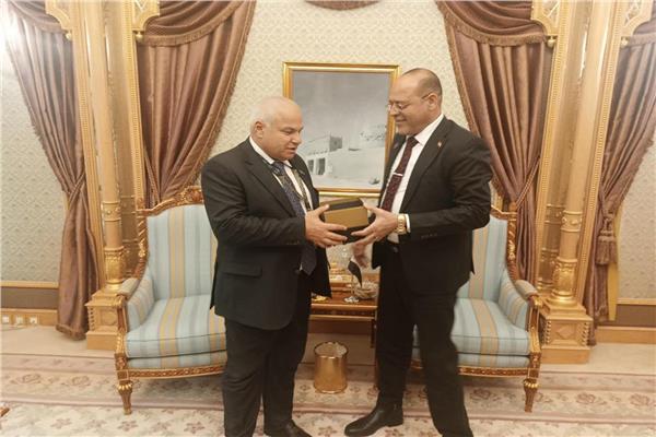 جبران: جاهزون لتوفير العمالة  لسوق العمل الأردني .