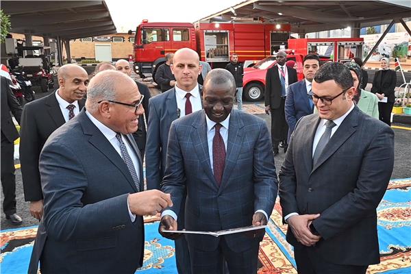  رئيس جمهورية كينيا الشقيقة يزور الهيئة العربية للتصنيع