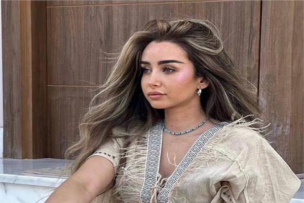 الفنانة هنا الزاهد