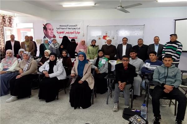رئيس منطقة الإسماعيلية الأزهرية يتابع تصفية مسابقة نحلة الأزهر القومية