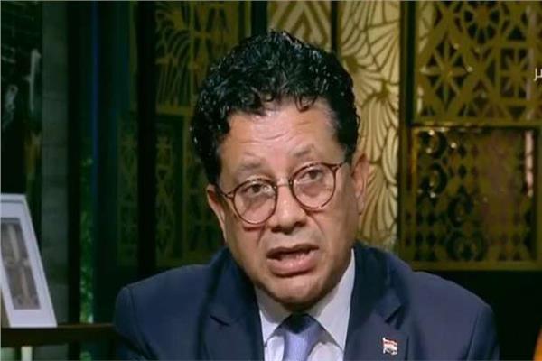 الدكتور أشرف سنجر