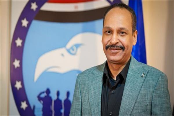 عماد نجيب