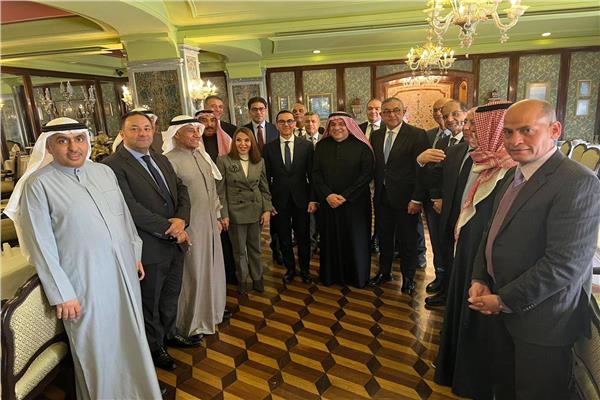 وزير الاستثمار يلتقي وفد مجلس التعاون الاقتصادي المصري الكويتي