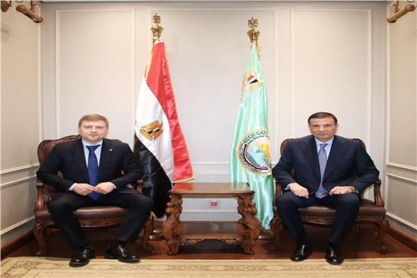 وزيرا الزراعة المصرى والأوكرانى