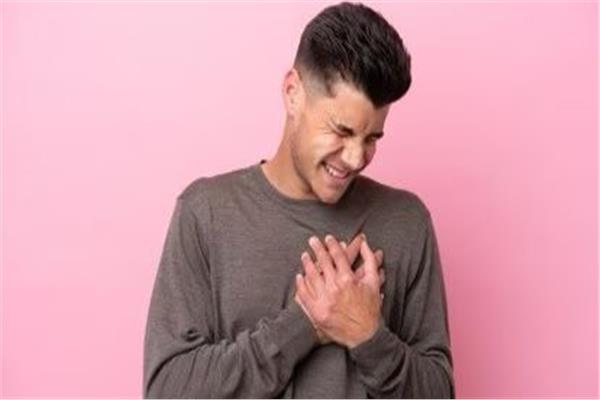 أسباب ألم الصدر