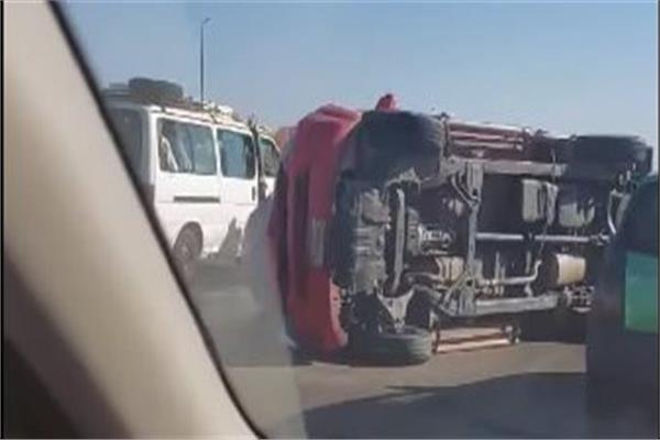 حادث انقلاب سيارة بالإسماعيلية 