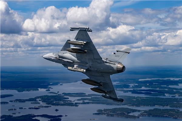 طائرات Gripen السويدية  
