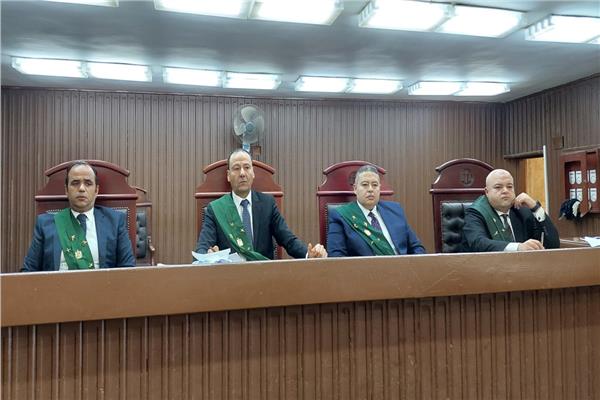 هيئة المحكمة برئاسة المستشار أحمد رفعت النجار
