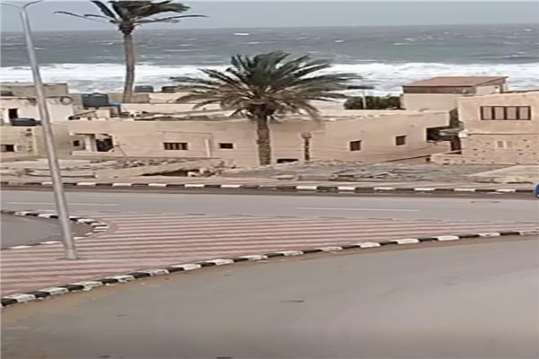 إغلاق ميناء العريش البحري نظرا لسوء الأحوال الجوية