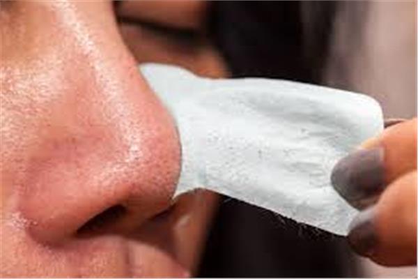  وصفات طبيعية للتخلص من الرؤوس السوداء