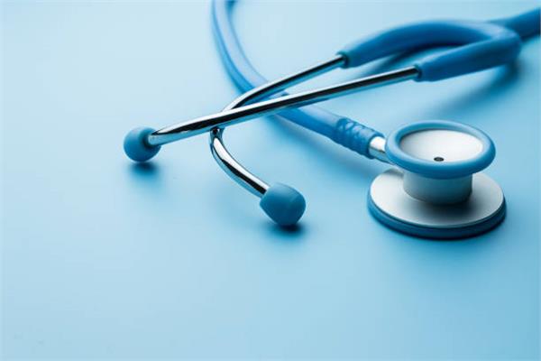 معدات طبيب